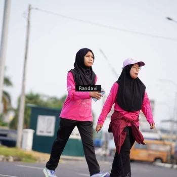 Runner Photo 8818503