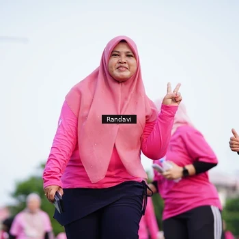 Runner Photo 8818517