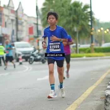 Runner Photo 8818530