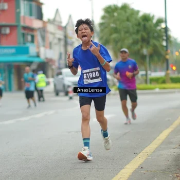 Runner Photo 8818536
