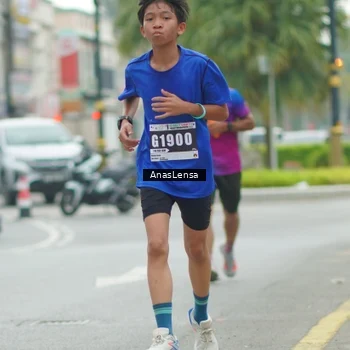 Runner Photo 8818537