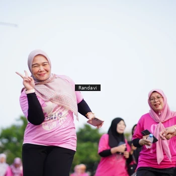 Runner Photo 8818538