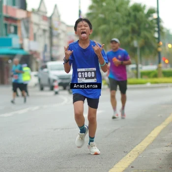 Runner Photo 8818540