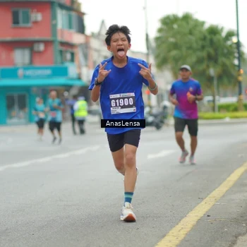 Runner Photo 8818548