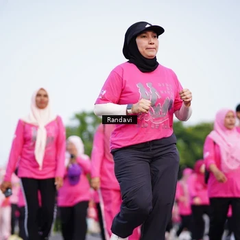 Runner Photo 8818565
