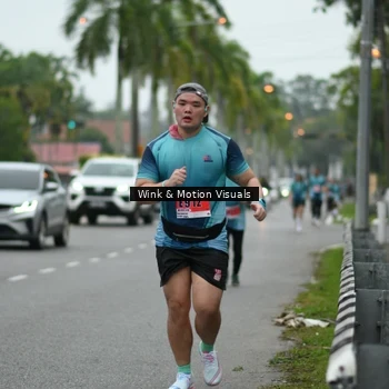 Runner Photo 8818580
