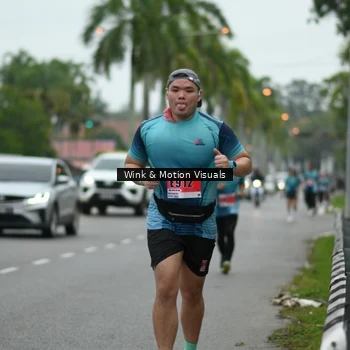 Runner Photo 8818584