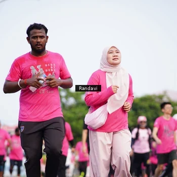 Runner Photo 8818592