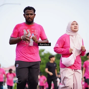 Runner Photo 8818593
