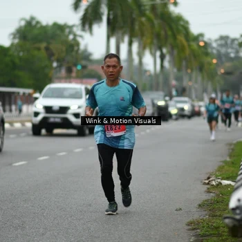 Runner Photo 8818595