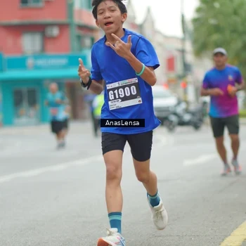 Runner Photo 8818602