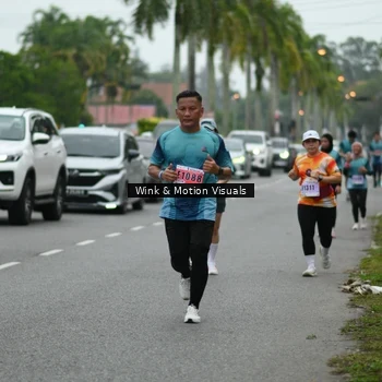 Runner Photo 8818609