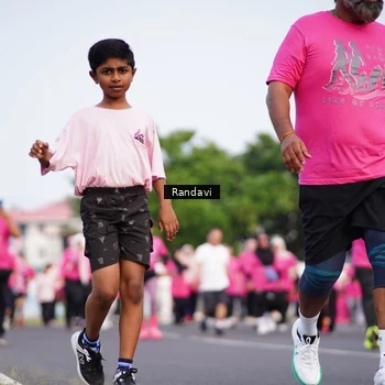 Runner Photo 8818625