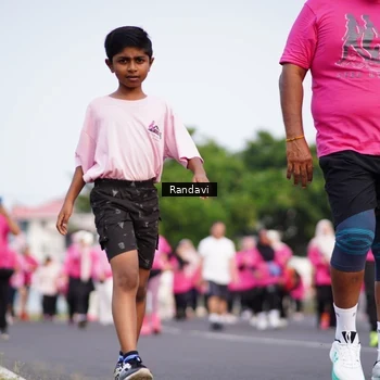 Runner Photo 8818626