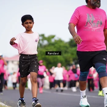 Runner Photo 8818628