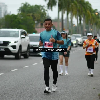 Runner Photo 8818644