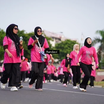 Runner Photo 8818651