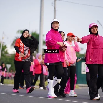 Runner Photo 8818674