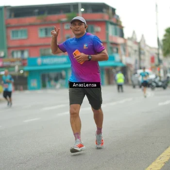 Runner Photo 8818740