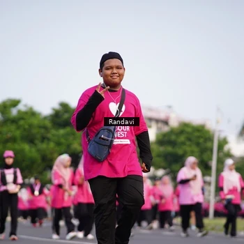 Runner Photo 8818786