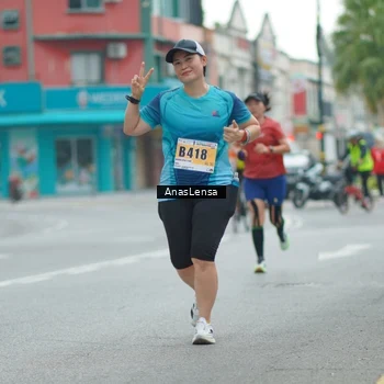 Runner Photo 8818794