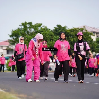 Runner Photo 8818798