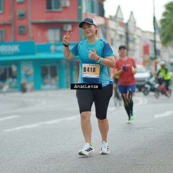 Runner Photo 8818801