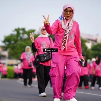 Runner Photo 8818809