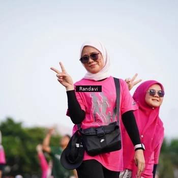 Runner Photo 8818819