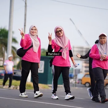 Runner Photo 8818822