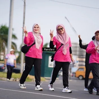 Runner Photo 8818823