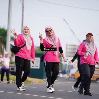Runner Photo 8818829