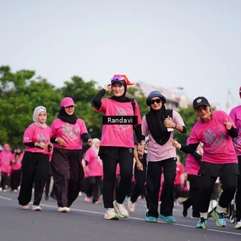 Runner Photo 8818846