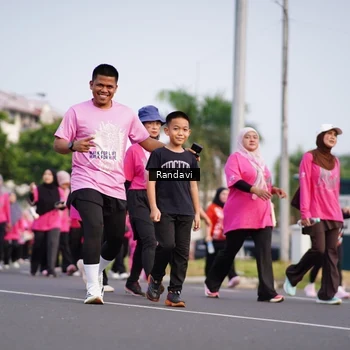 Runner Photo 8818860