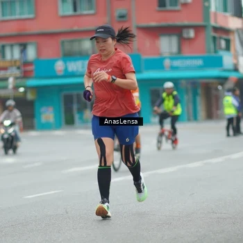 Runner Photo 8818887