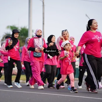 Runner Photo 8818888