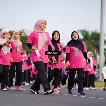Runner Photo 8818903