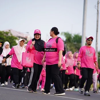 Runner Photo 8818914