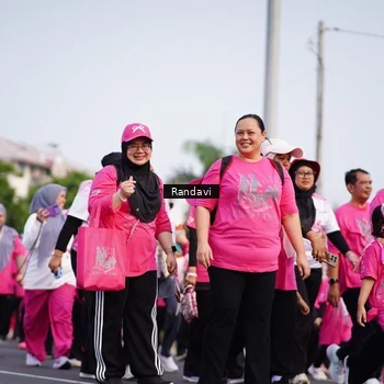 Runner Photo 8818915