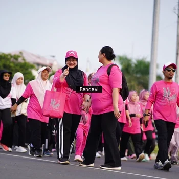 Runner Photo 8818917