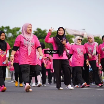 Runner Photo 8818943