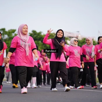 Runner Photo 8818944