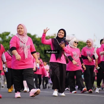 Runner Photo 8818956