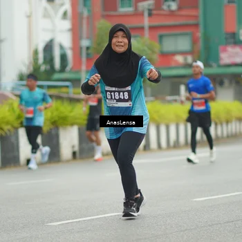 Runner Photo 8818998