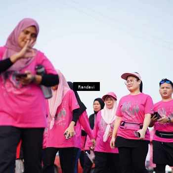 Runner Photo 8819034