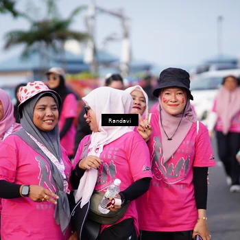 Runner Photo 8819069