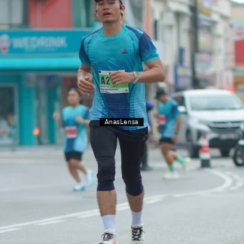 Runner Photo 8819163