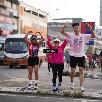 Runner Photo 8819186