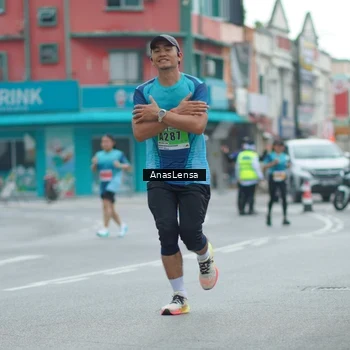 Runner Photo 8819196