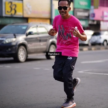 Runner Photo 8819220